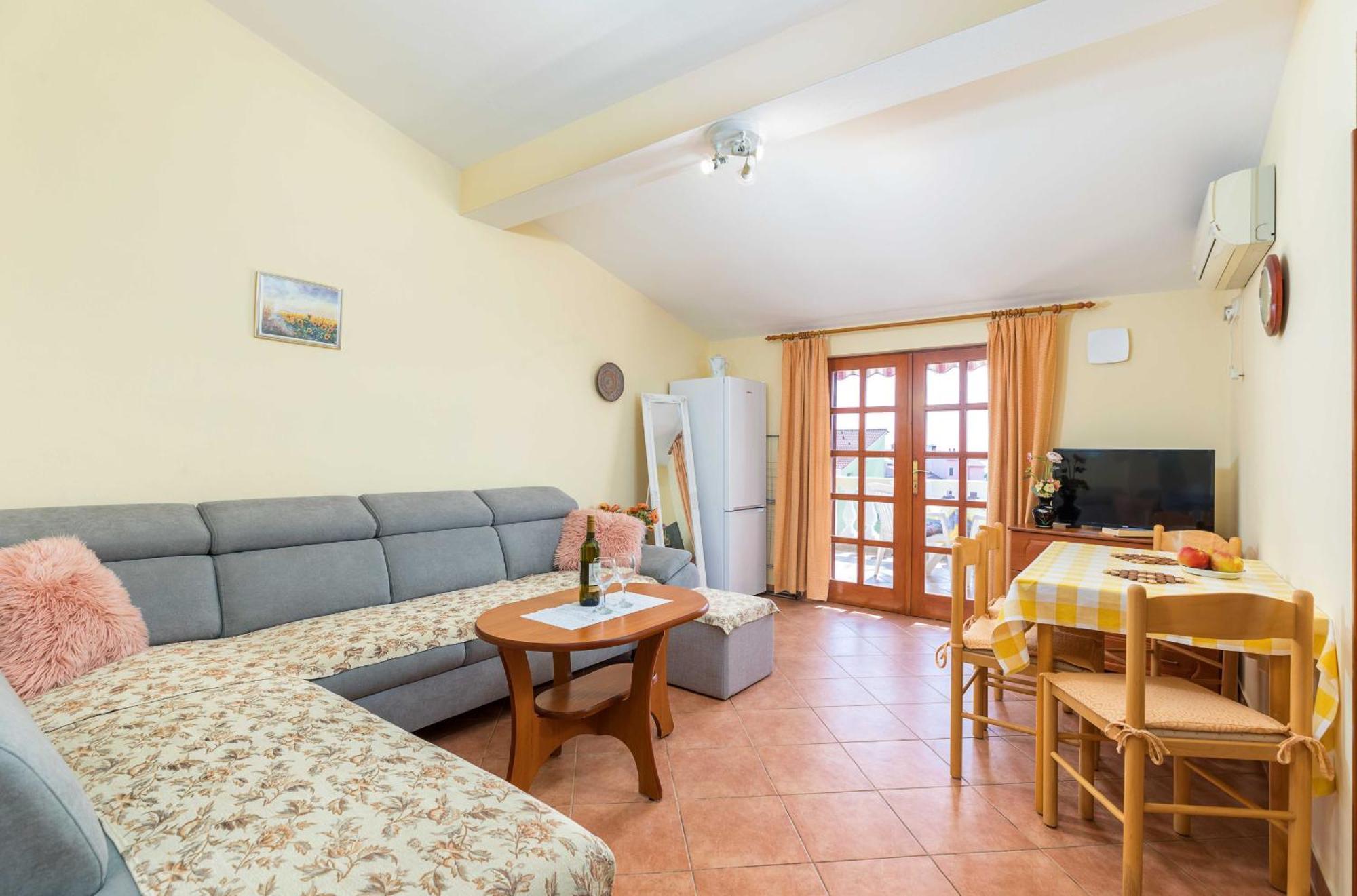 Villa Nada In Fazana - Near The Beach Buitenkant foto
