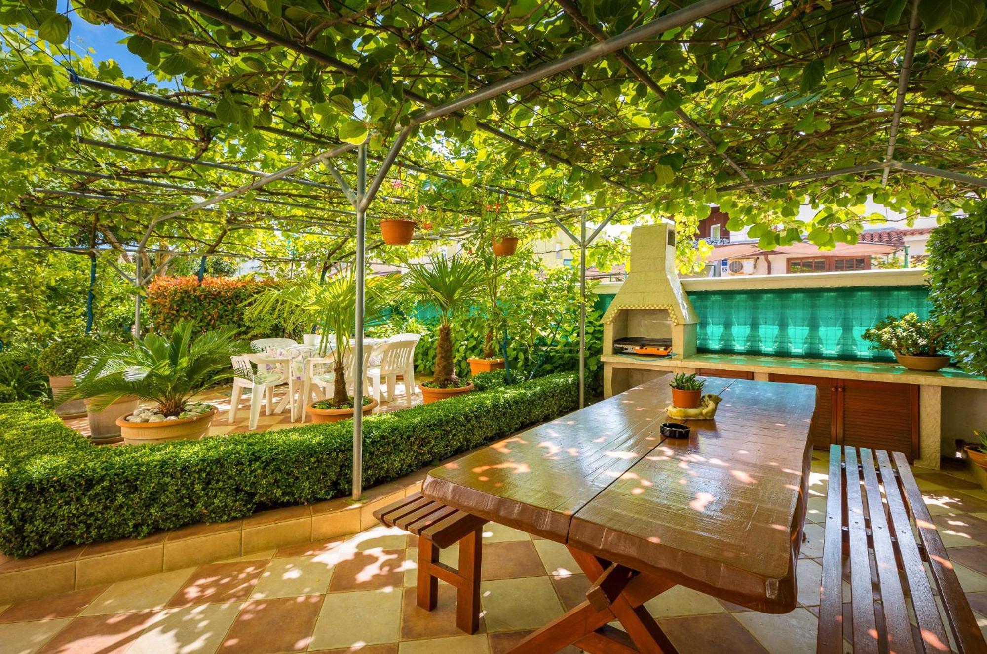 Villa Nada In Fazana - Near The Beach Buitenkant foto